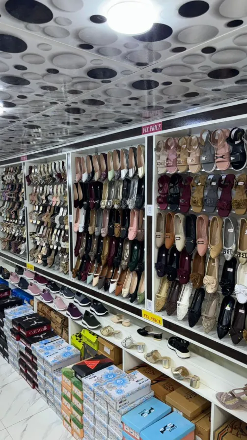 99 Store Classic Footwear 1