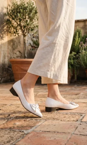 Bizee IN STYLE Women's Patent Bow Pumps - Elegant Pointed Toe Block Heels