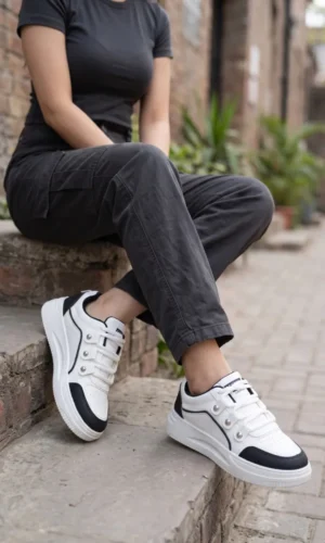Fashion Women's Stud-Accented Faux-Leather Platform Sneakers – Perforated Toe & Cushioned Walking Shoes