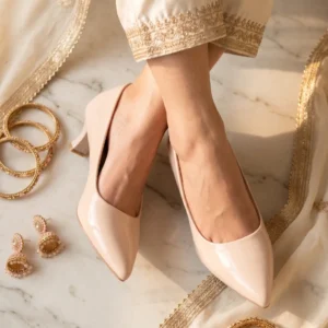 Bizee INSTYLE Women's Pointed Toe Patent Kitten Heel Court Shoes